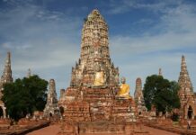 Ile pieniędzy można zabrać do Tajlandii? Ile pieniędzy można zabrać do Tajlandii?