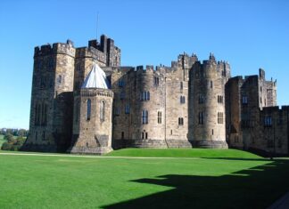 Ile kosztuje pobyt nad polskim morzem 2023?